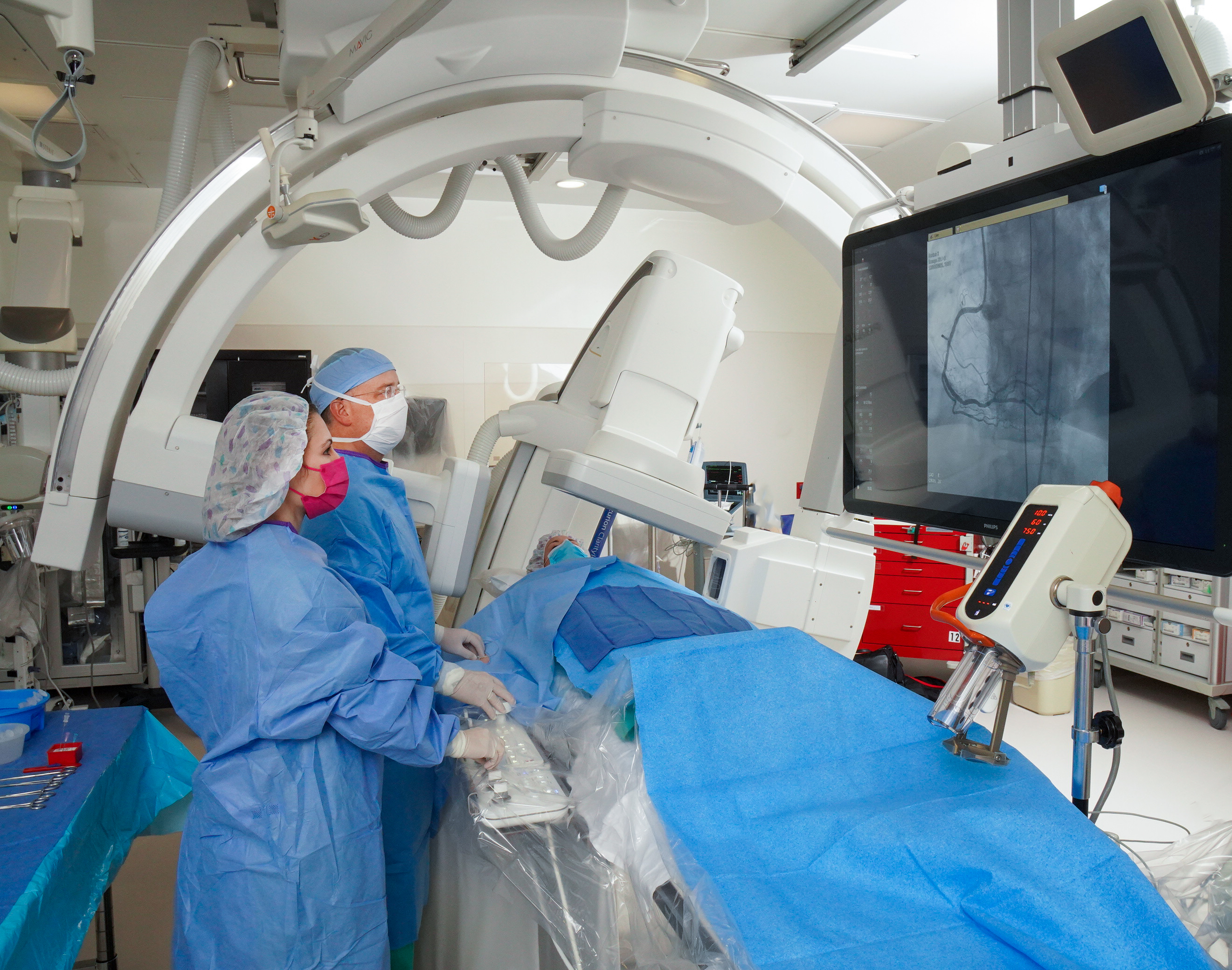 Inspira Medical Center Mullica Hill Celebrates 100th Elective